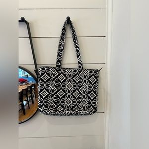 Vera Bradley NWT Villager tote bag